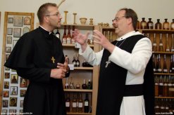 45256_102111093181473_7751831_n