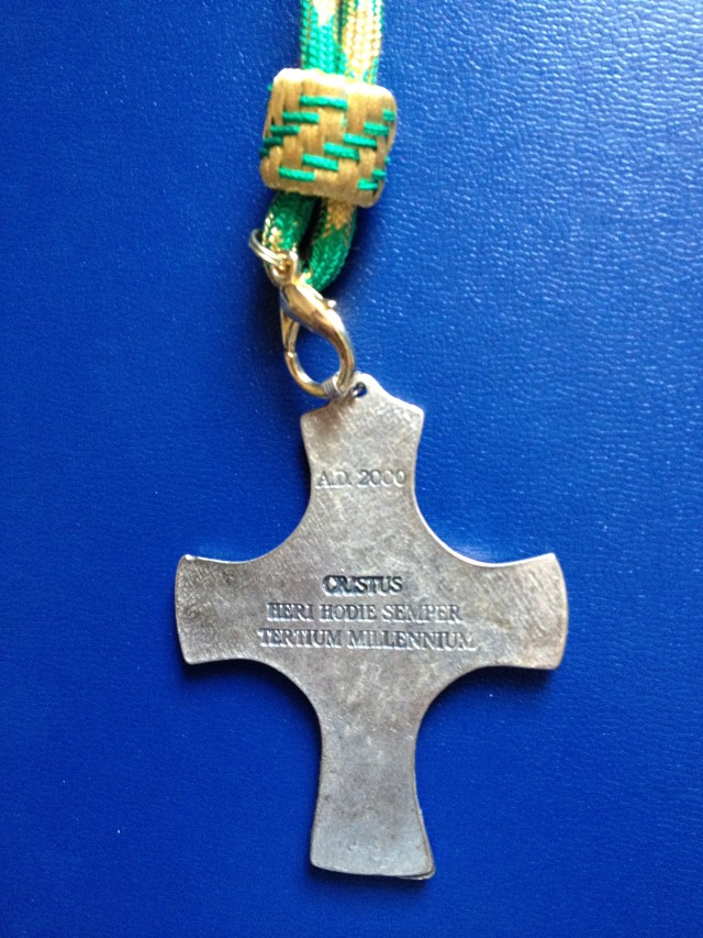 Distin cross reverse